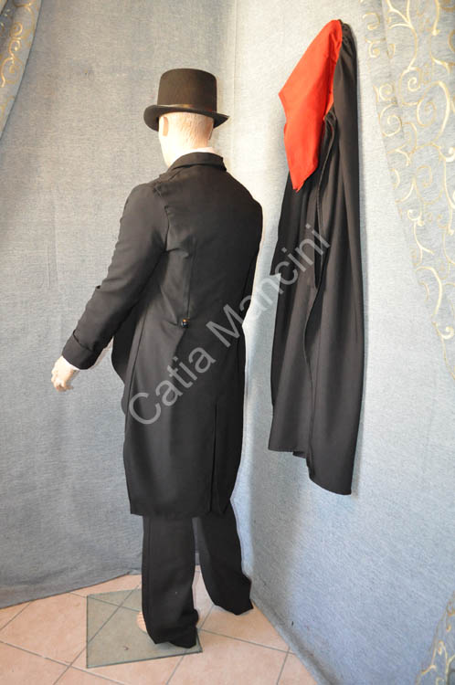 Il conte dracula costume (10)