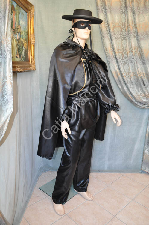 Costume di Carnevale Cavaliere Nero (7)