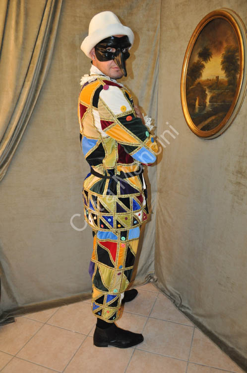 Arlecchino-Commedia-dell'Arte-Costume (12)