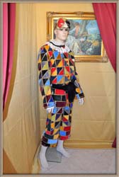 Costume-Arlecchino-nella-Commedia-(7)