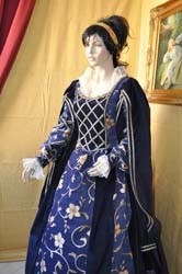 Vestiti Femminili del 1500 Millecinquecento (1)
