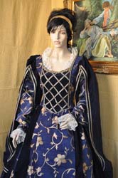 Vestiti Femminili del 1500 Millecinquecento (2)
