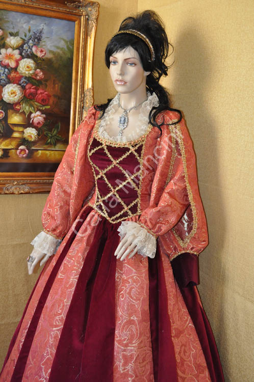 Costume Storico del 1500 (2)