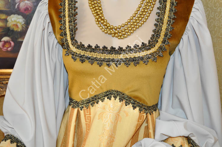 Abito d'epoca costume per rievocazioni (13)