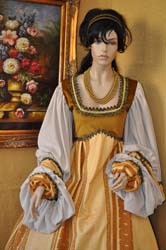 Abito d'epoca costume per rievocazioni (14)