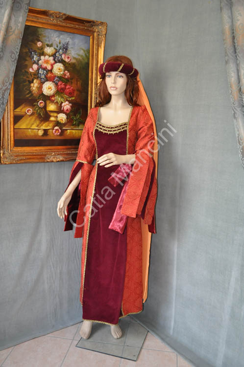 Costume Storico Donna del Medioevo (6)