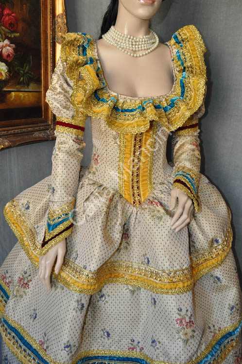 Costume Storico Femminile del 1813 (2)