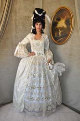 Vestito-Dama-Veneziana