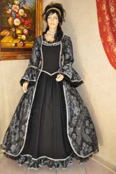 costume