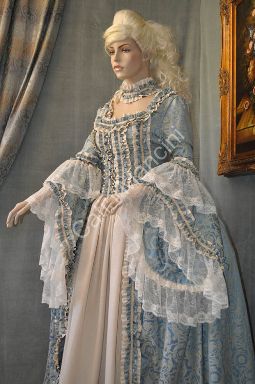 Costume Storico Nobildonna di Venezia 1729 (14)