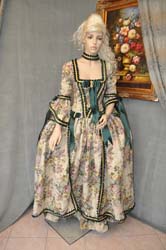 Costume-Storico-Abito-1700
