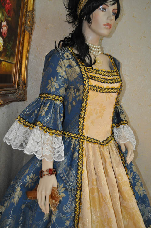 Costumi