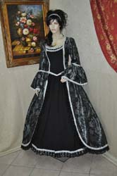 Costumi