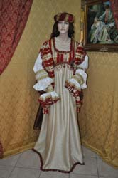 Costume