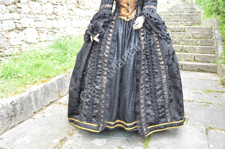 Costume Dama Nera del 1700 Catia Mancini (5)