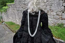 Costume Dama Nera del 1700 Catia Mancini (8)