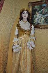 Vestito Femminile del Medioevo (6)