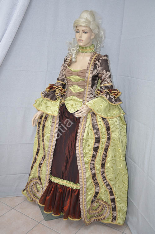 nobilta costumi 1700 (1)