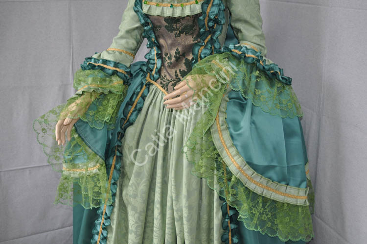 Carnival clothing Venice Italy (11)