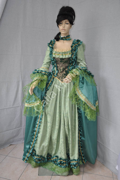 Carnival clothing Venice Italy (14)