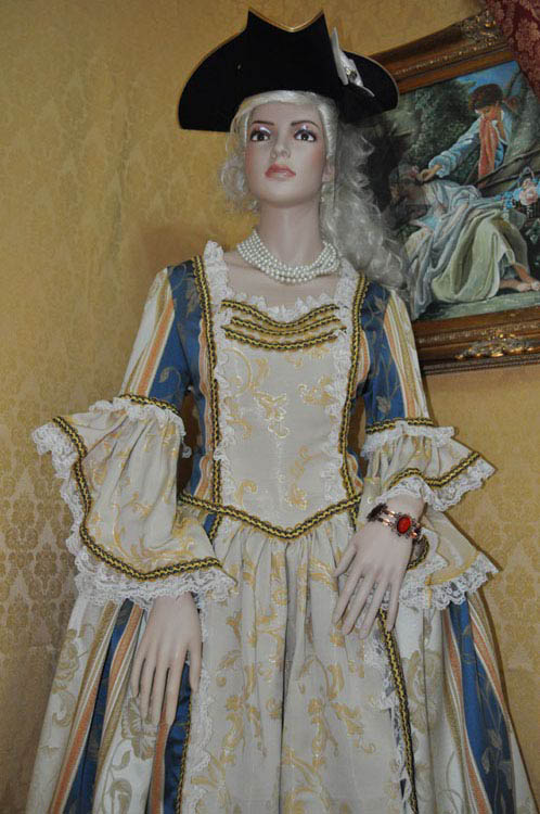 Costumi