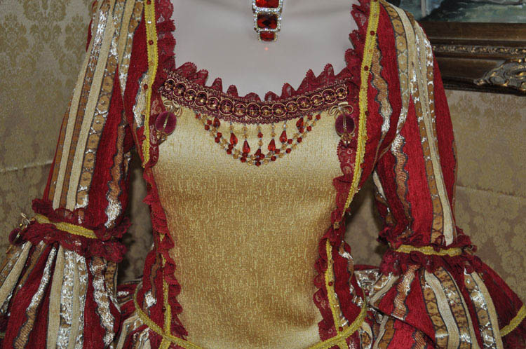 Costumi