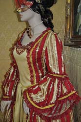 Costumi