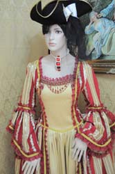 Costumi