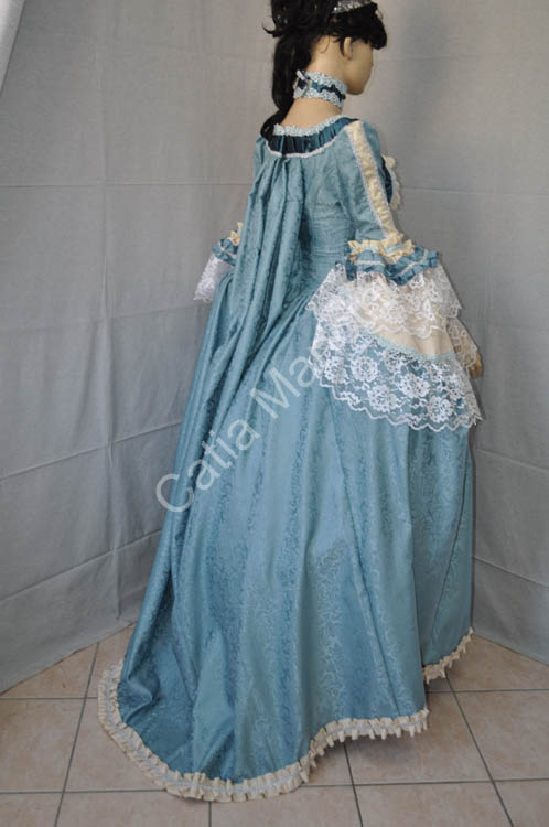 Costume Marie Antoinette of 1700 women (20)