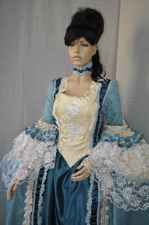 Costume Marie Antoinette of 1700 women (5)