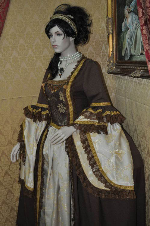 Costumi