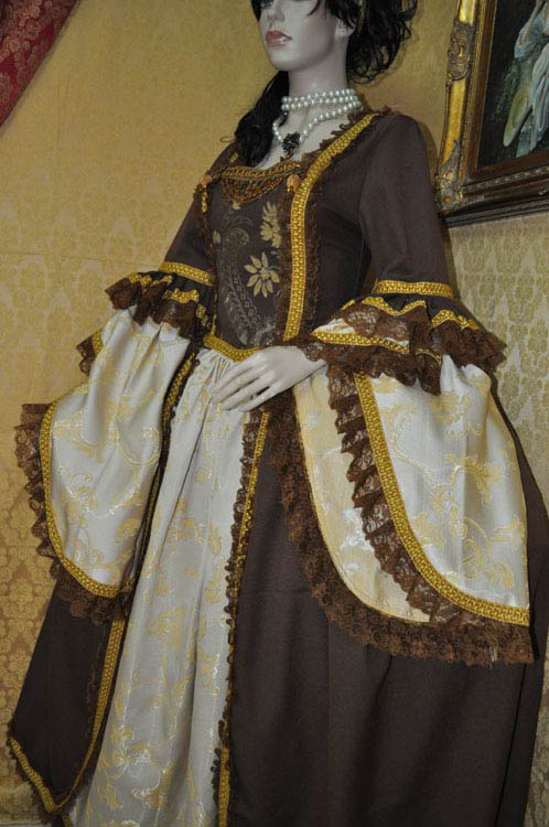 Costumi