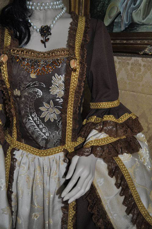 Costumi