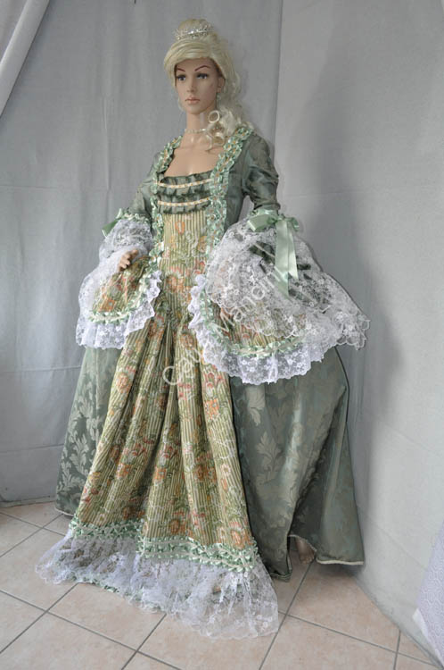 vestito del settecento 1700 (10)