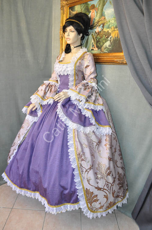 Abbigliamento Femminile 1700 (13)