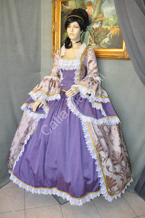 Abbigliamento Femminile 1700 (7)