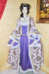 Costume