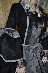 Costume