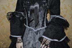 Costume