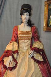 Abito-Teatrale-1700