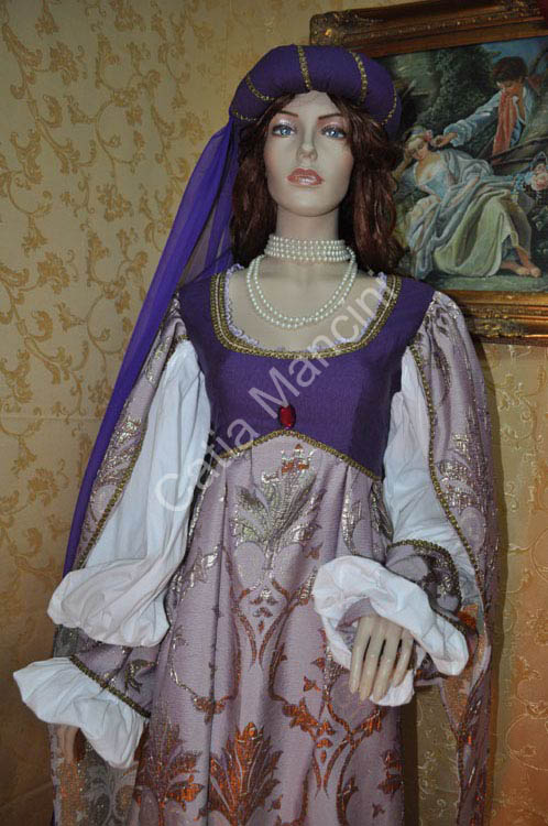 Abito in Stile Medioevale Costume Storico (14)