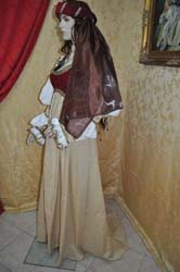 Costume