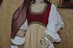 Costume