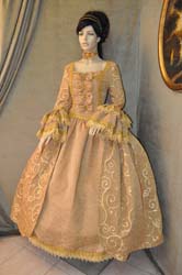Costume-Storico-Donna-Borghesia-1700 (12)