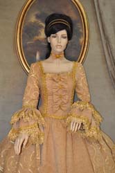 Costume-Storico-Donna-Borghesia-1700 (6)