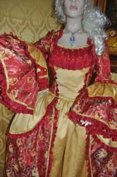 Costume