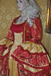 Costume