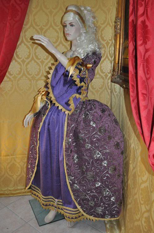 Costumi