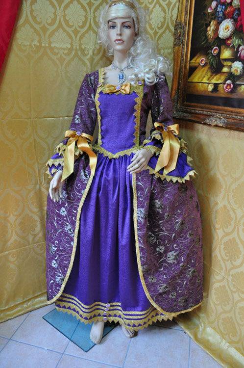 Costumi
