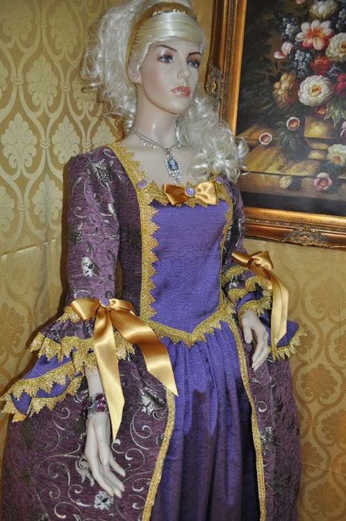 Costumi